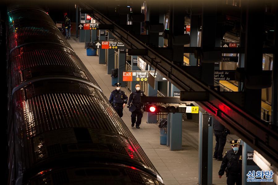 （国际疫情）（3）纽约地铁夜间暂停运营 开始每天消毒