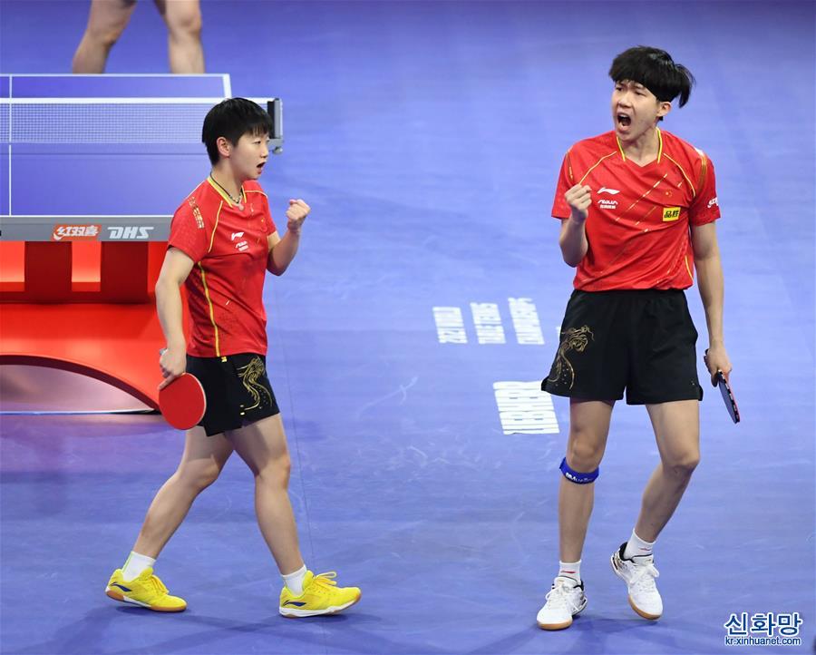 （体育）（1）乒乓球——世乒赛：孙颖莎/王楚钦夺得混双冠军