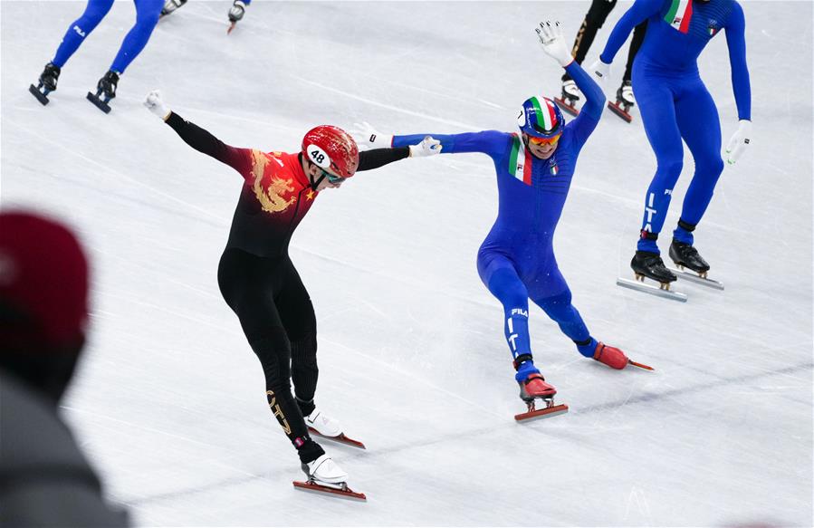 （北京冬奥会）（17）短道速滑——混合团体接力决赛：中国队夺冠