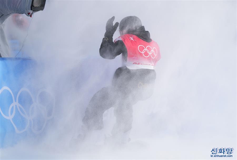 （新华全媒+·北京冬奥会）（14）单板滑雪——苏翊鸣夺得男子坡面障碍技巧银牌