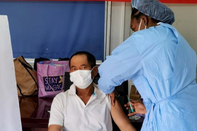 앤티가바부다 거주 중국인 코로나19 백신 접종
