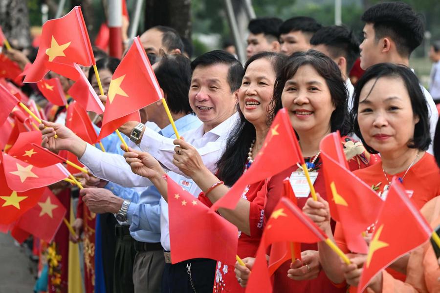 뉴스 번역 中 시진핑 베트남 응우옌 푸 쫑과 회담 Xinhua