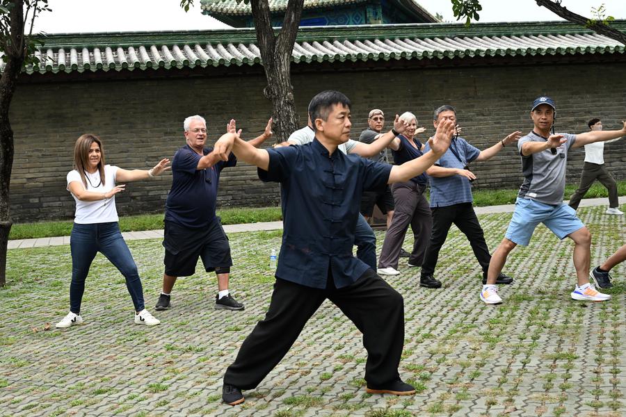 Discovering the Hidden Gems of Beijing: US Travel Agents Fall Under China's Spell - News Directory 3